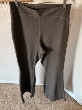 Old Navy Olive Brown Extra High-Rise Super-Flare Yoga Pants
